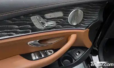 Mercedes-Benz E-Class 2021 2.0 Автомат в Москве № 221477, миниатюра 8