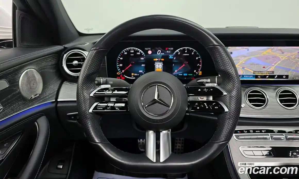 Mercedes-Benz E-Class 2021 2.0 Автомат в Москве № 221798, фото 13