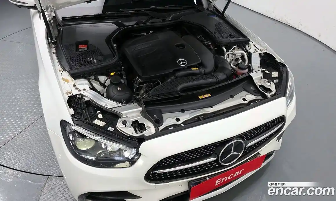 Mercedes-Benz E-Class 2021 2.0 Автомат в Москве № 221798, фото 19