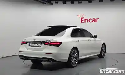 Mercedes-Benz E-Class 2021 2.0 Автомат в Москве № 221798, миниатюра 5
