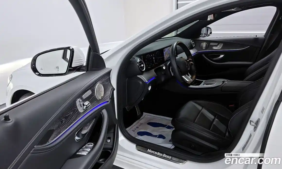 Mercedes-Benz E-Class 2021 2.0 Автомат в Москве № 221798, фото 9