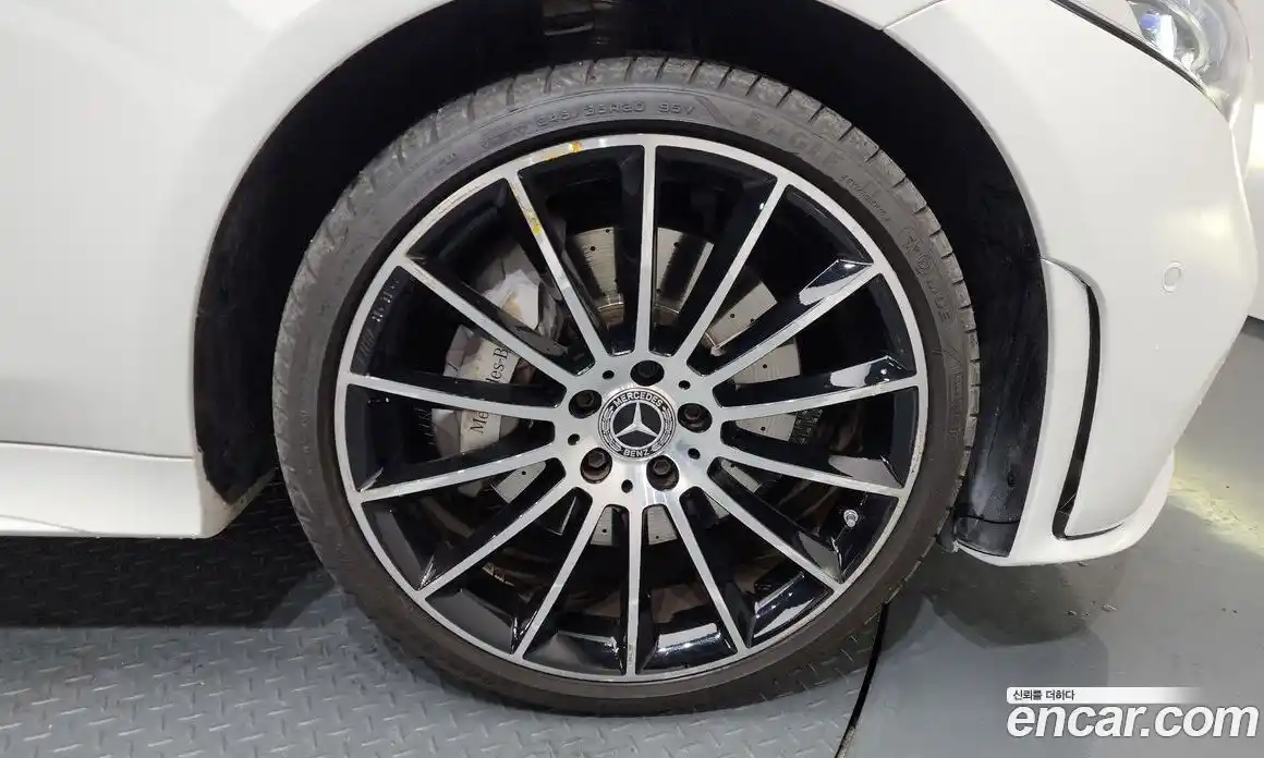 Mercedes-Benz CLS-Class 2021 3.0 Автомат в Москве № 221910, фото 18