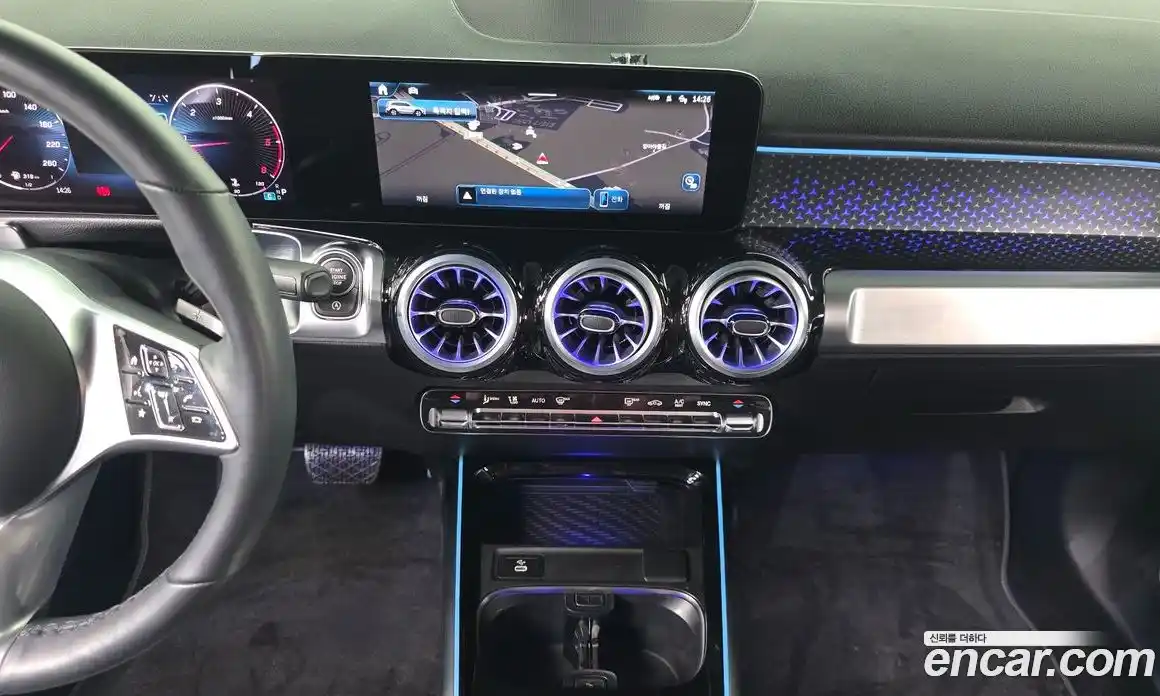 Mercedes-Benz GLB-Class 2024 1.9 Автомат в Москве № 222833, фото 13