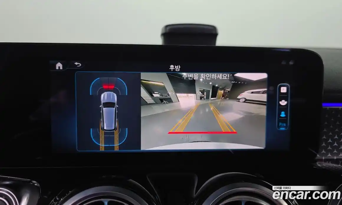 Mercedes-Benz GLB-Class 2024 1.9 Автомат в Москве № 222833, фото 14