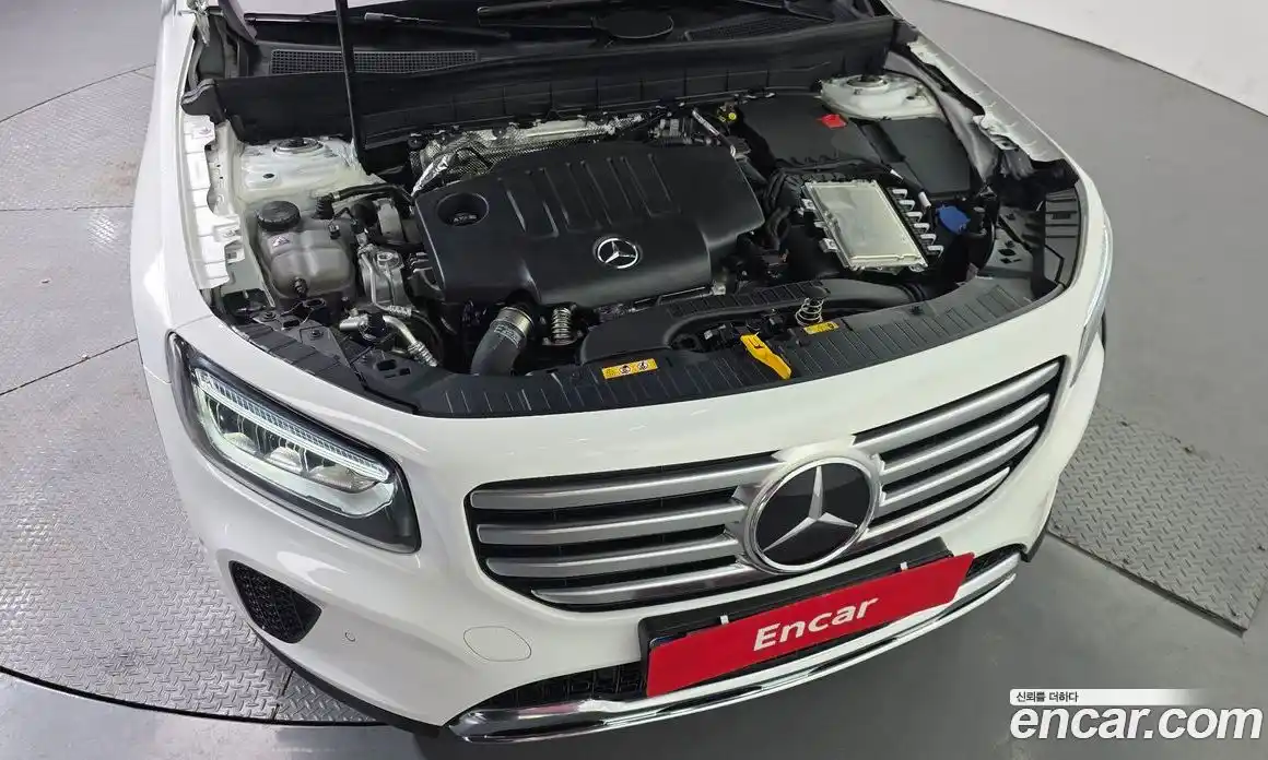 Mercedes-Benz GLB-Class 2024 1.9 Автомат в Москве № 222833, фото 16