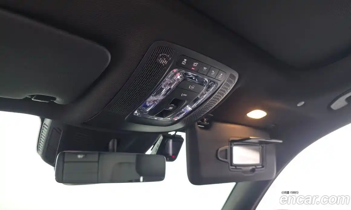 Mercedes-Benz GLB-Class 2024 1.9 Автомат в Москве № 222833, фото 2