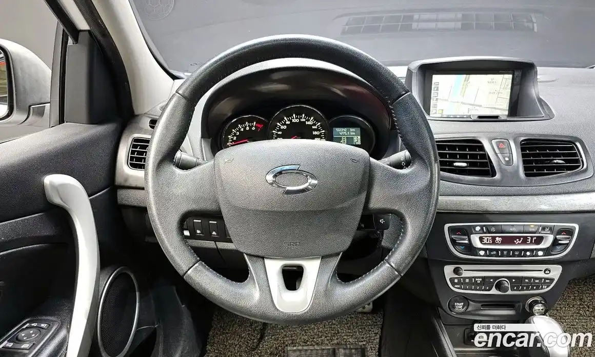 Renault SM3 2011 1.6 Автомат в Москве № 225971, фото 4