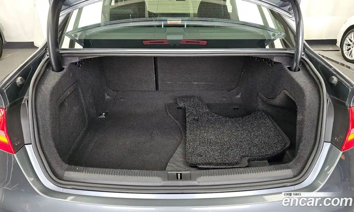 Audi A4 2014 2.0 Автомат в Москве № 226904, фото 19