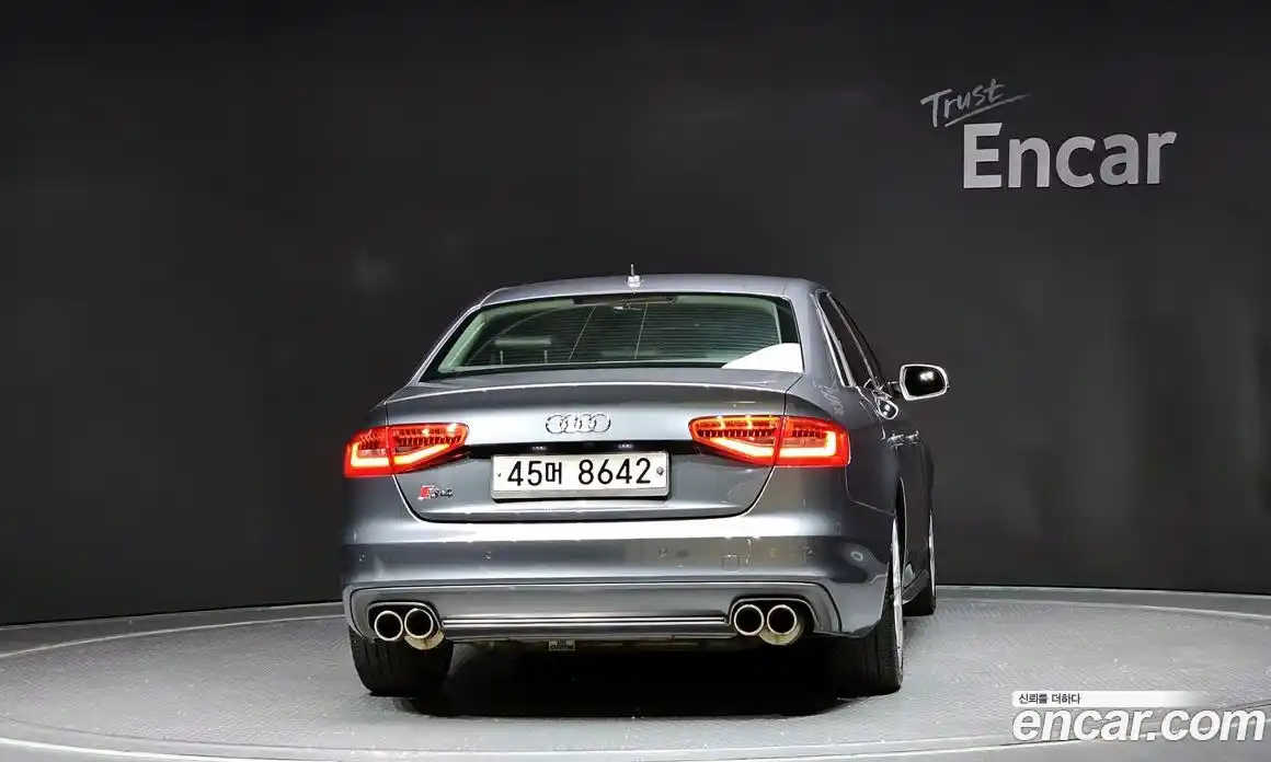 Audi A4 2014 2.0 Автомат в Москве № 226904, фото 8