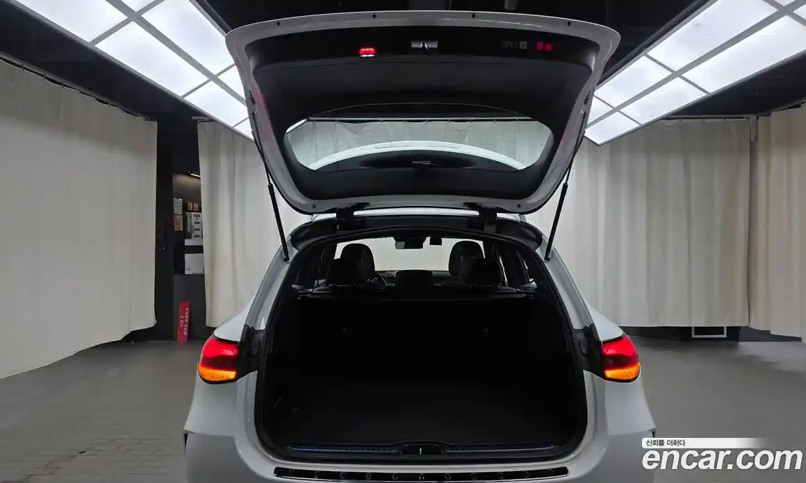 Mercedes-Benz GLC-Class 2026 2.0 Автомат в Москве № 229370, фото 17