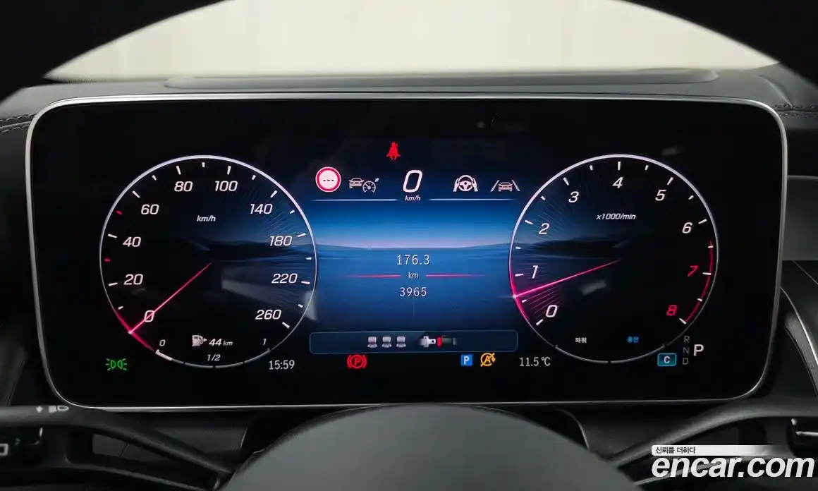 Mercedes-Benz GLC-Class 2026 2.0 Автомат в Москве № 229370, фото 18