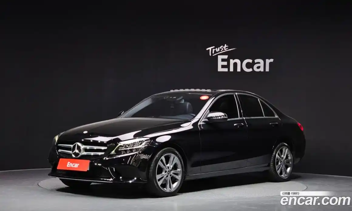 Mercedes-Benz C-Class 2020 2.0 Автомат в Москве № 229400, фото 18