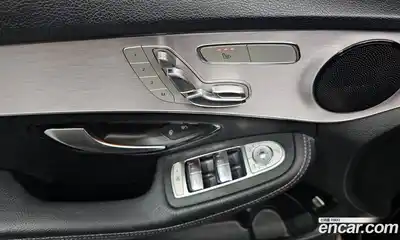 Mercedes-Benz C-Class 2020 2.0 Автомат в Москве № 229400, миниатюра 2