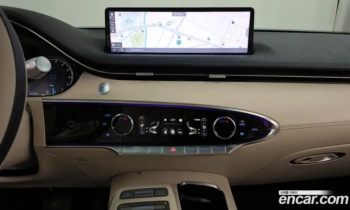 Genesis GV70 2021 2.5 Автомат в Москве № 23018, фото 8