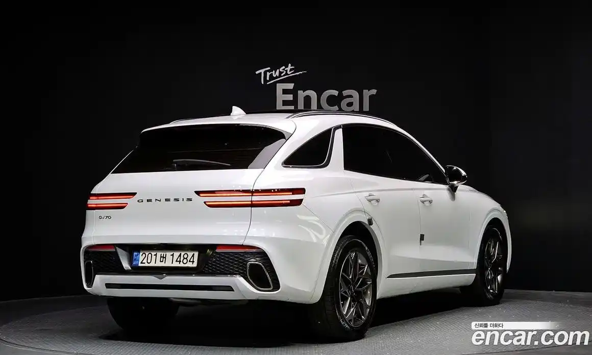 Genesis GV70 2021 2.5 Автомат в Москве № 23018, фото 9