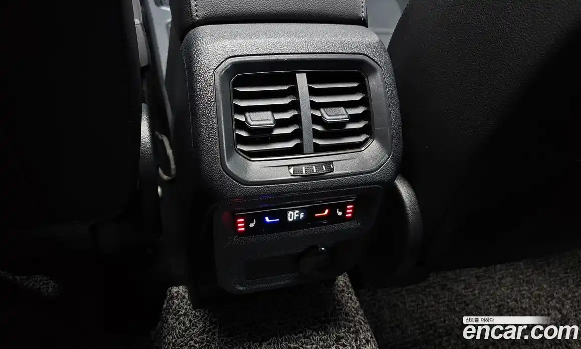 Volkswagen Tiguan 2022 2.0 Автомат в Москве № 232072, фото 16