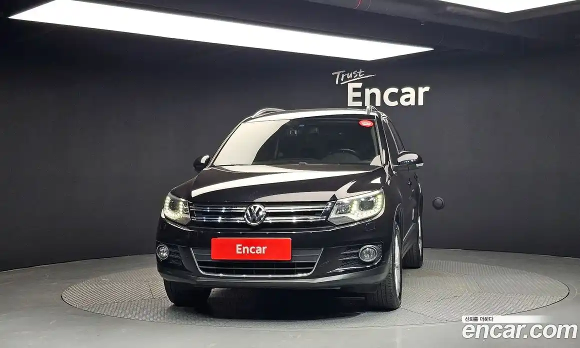 Volkswagen Tiguan 2015 2.0 Автомат в Москве № 232231, фото 17