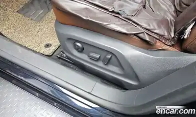 Volkswagen Tiguan 2015 2.0 Автомат в Москве № 232231, миниатюра 3