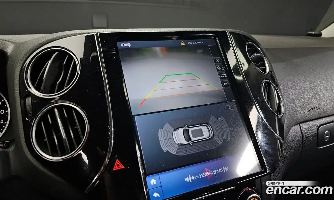 Volkswagen Tiguan 2015 2.0 Автомат в Москве № 232231, фото 7