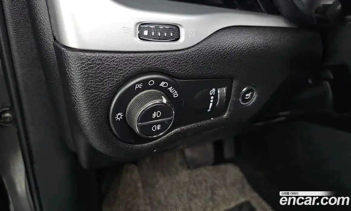 Jeep Cherokee 2017 2.4 Автомат в Москве № 232467, фото 14