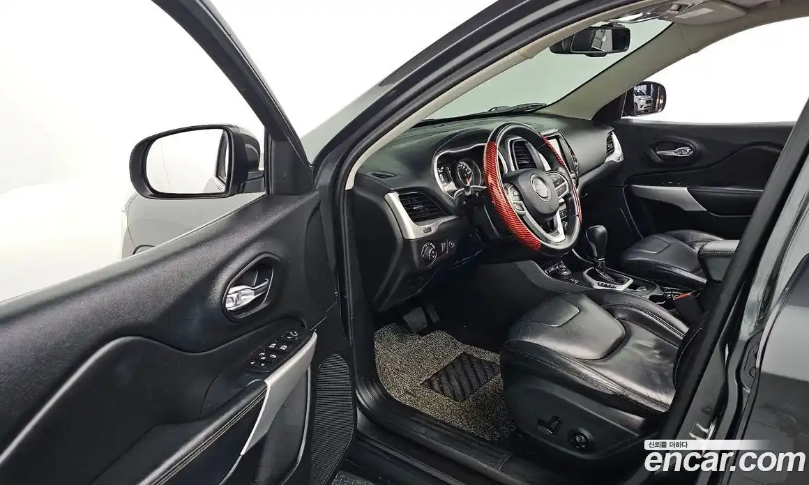 Jeep Cherokee 2017 2.4 Автомат в Москве № 232467, фото 16