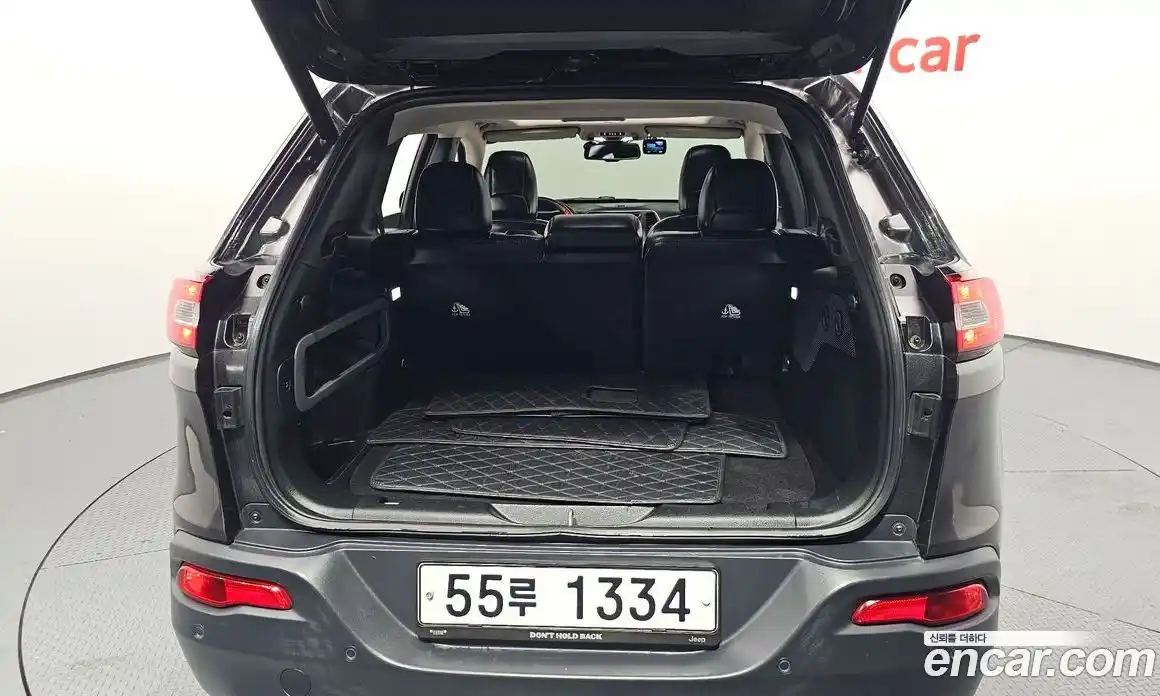 Jeep Cherokee 2017 2.4 Автомат в Москве № 232467, фото 4