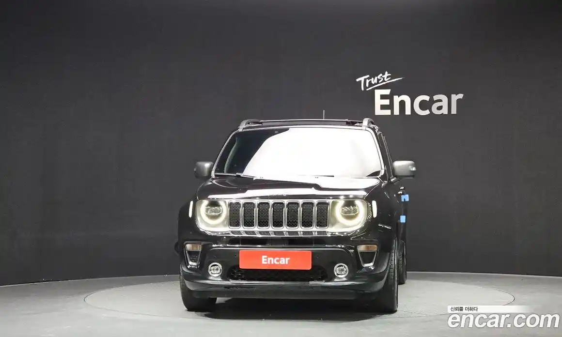 Jeep Renegade 2020 2.4 Автомат в Москве № 232632, фото 18