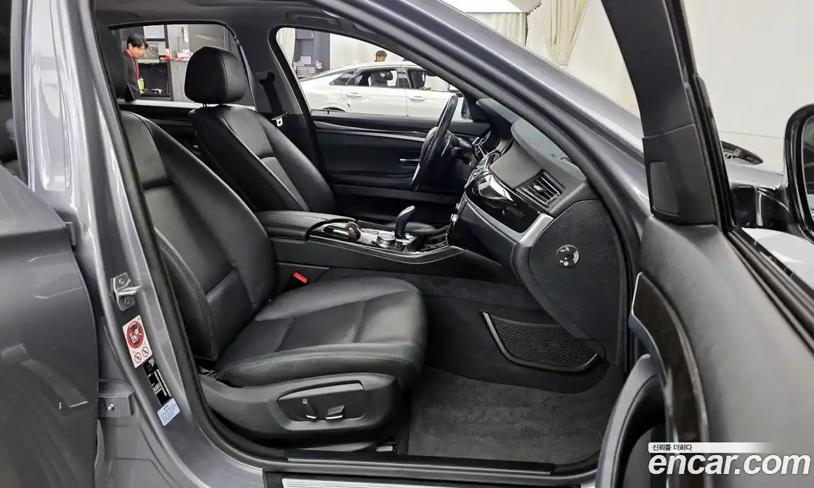 BMW 5-Series 2016 2.0 Автомат в Москве № 234889, фото 13