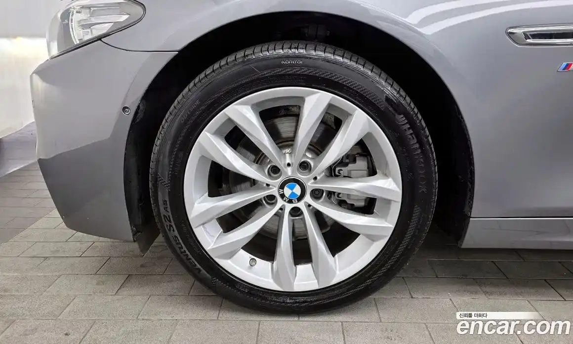 BMW 5-Series 2016 2.0 Автомат в Москве № 234889, фото 18