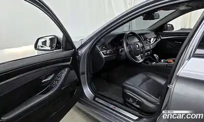 BMW 5-Series 2016 2.0 Автомат в Москве № 234889, миниатюра 10