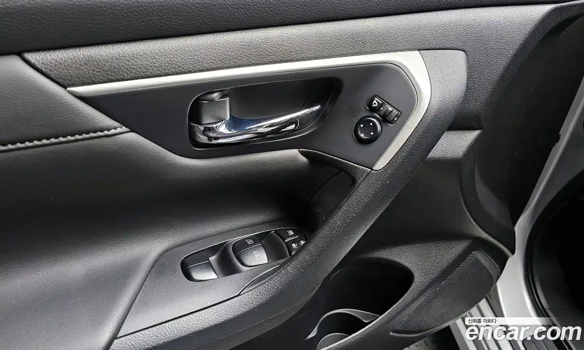 Nissan Altima 2017 2.5 Автомат в Москве № 238166, фото 3