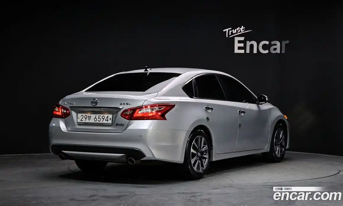 Nissan Altima 2017 2.5 Автомат в Москве № 238166, фото 9