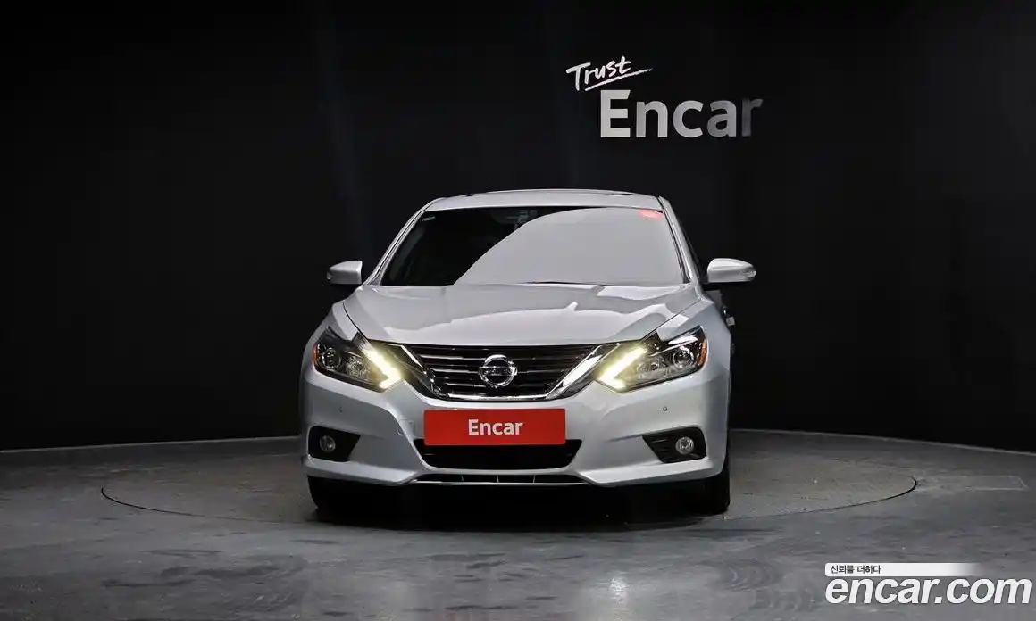 Nissan Altima 2017 2.5 Автомат в Москве № 238166, фото 10