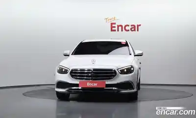 Mercedes-Benz E-Class 2021 2.0 Автомат в Москве № 241529, миниатюра 12