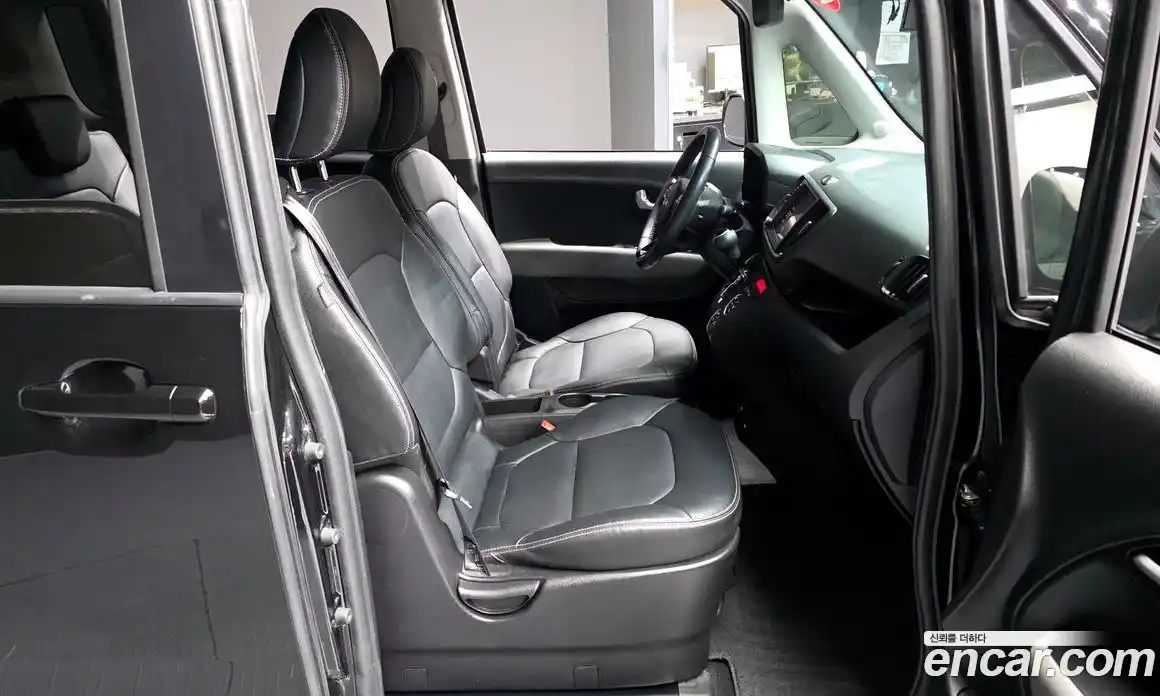 Kia Ray 2024 1.0 Автомат в Москве № 250130, фото 19