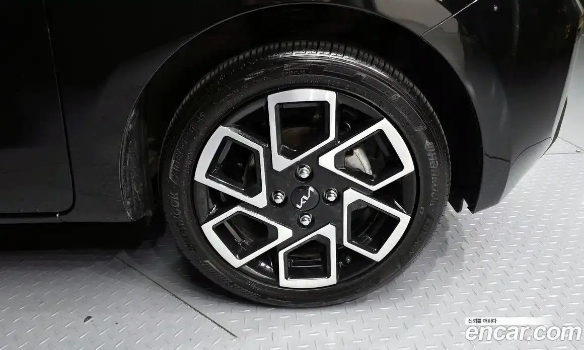 Kia Ray 2024 1.0 Автомат в Москве № 250130, фото 9