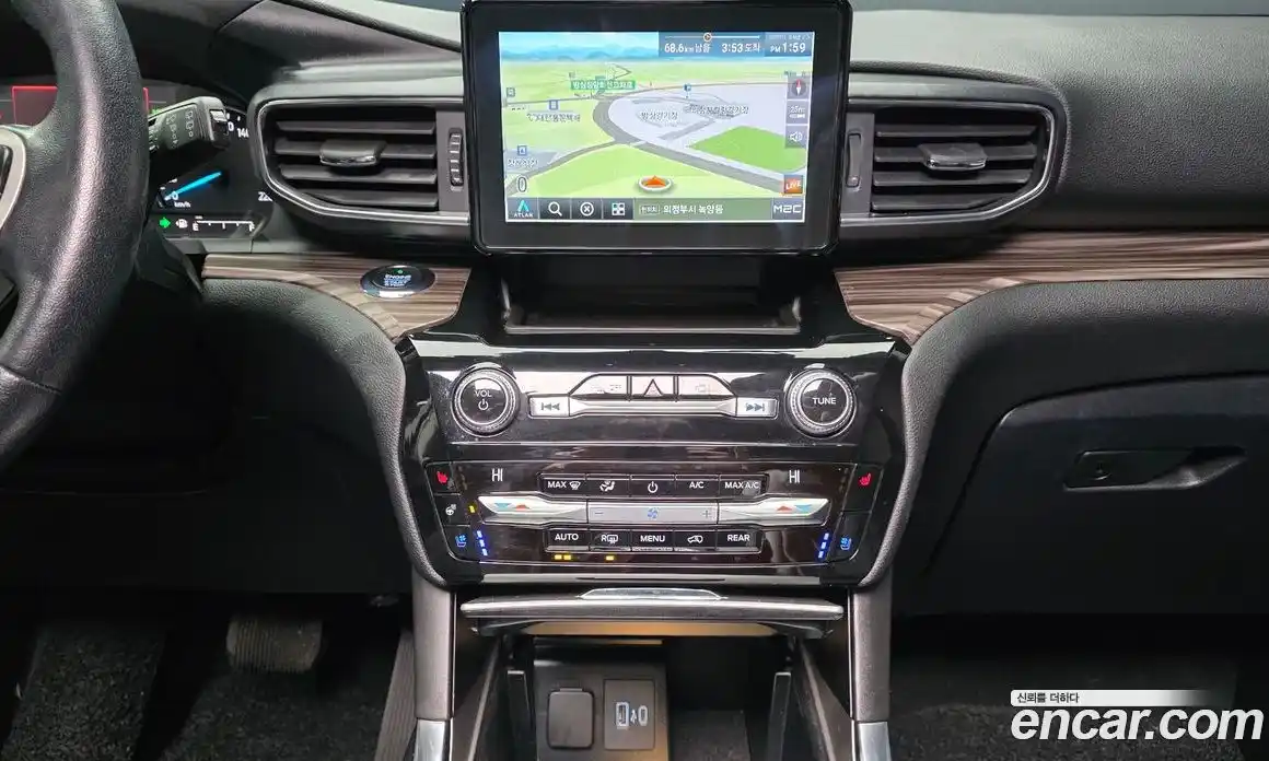 Ford Explorer 2021 2.3 Автомат в Москве № 255700, фото 3