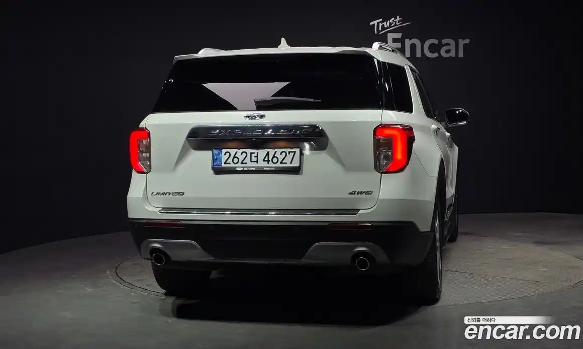 Ford Explorer 2021 2.3 Автомат в Москве № 255700, фото 7