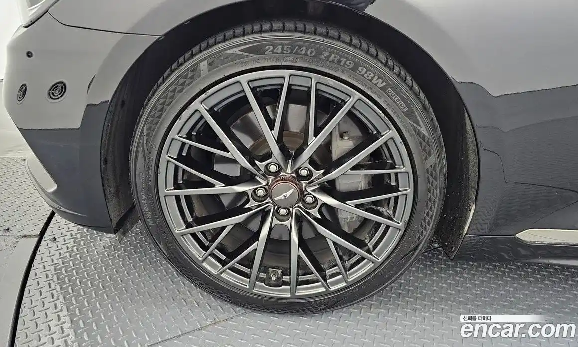 Genesis G80 2019 3.3 Автомат в Москве № 26229, фото 17