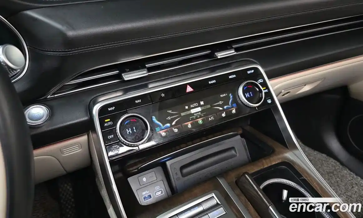 Genesis GV80 2022 2.5 Автомат в Москве № 26629, фото 3