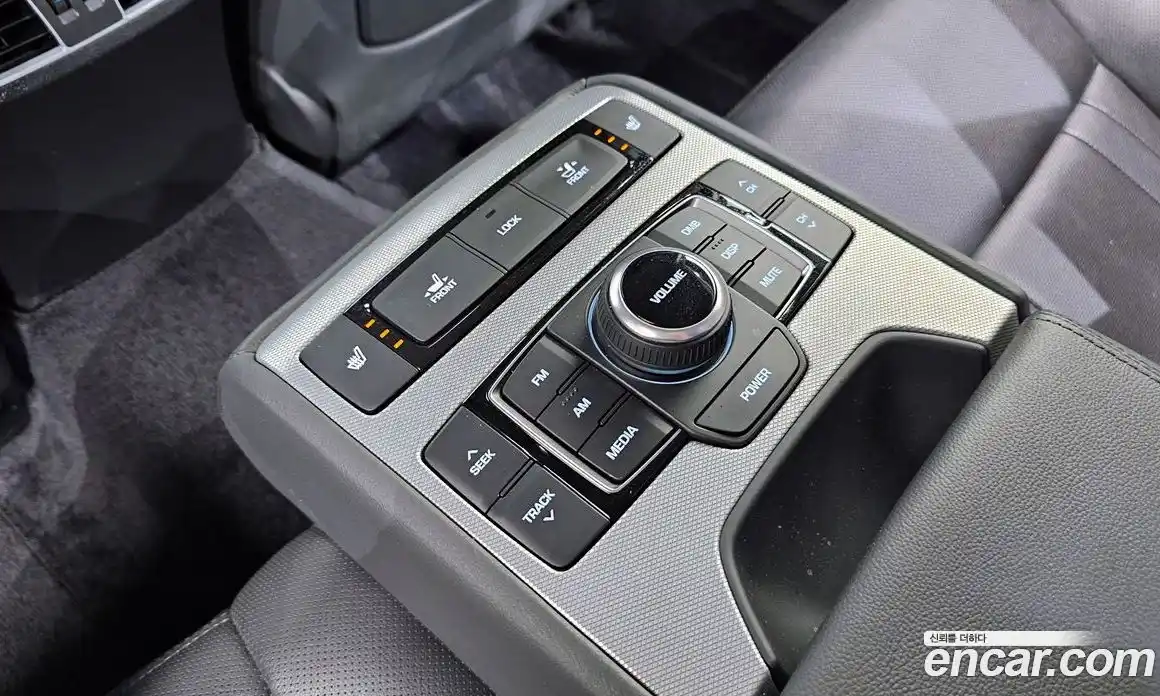 Genesis G80 2017 3.3 Автомат в Москве № 26841, фото 14