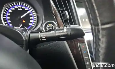 Infiniti Q50 2015 2.1 Автомат в Москве № 268443, миниатюра 11