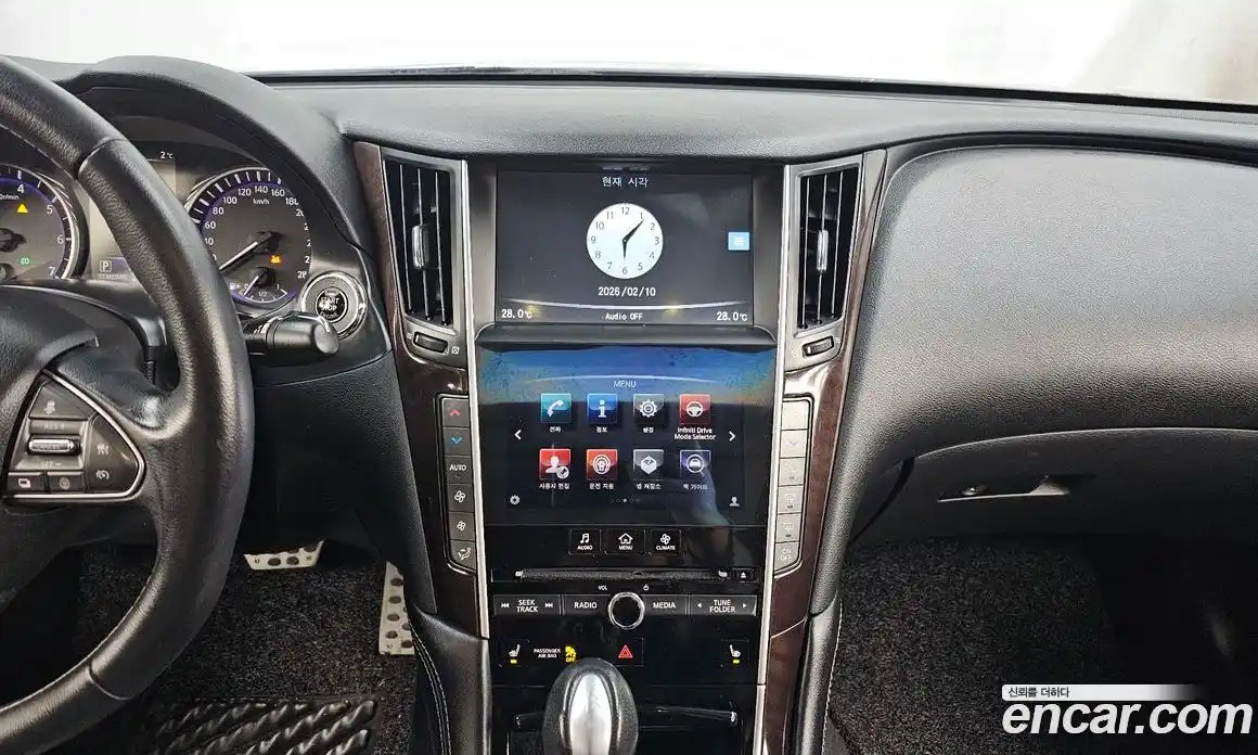 Infiniti Q50 2015 2.1 Автомат в Москве № 268443, фото 15