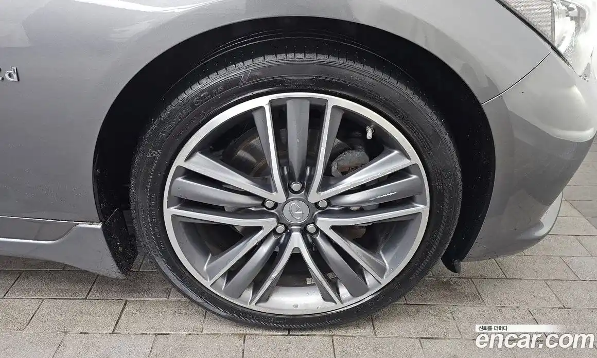 Infiniti Q50 2015 2.1 Автомат в Москве № 268443, фото 6