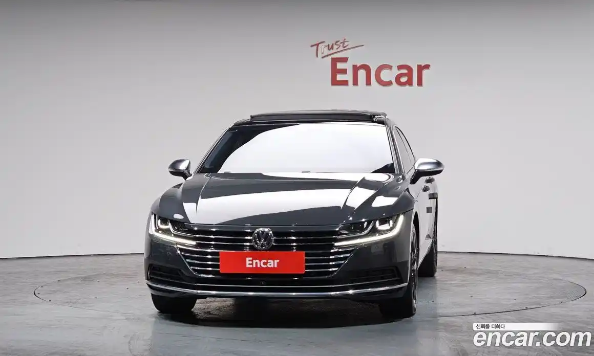 Volkswagen Arteon 2019 2.0 Автомат в Москве № 277089, фото 9