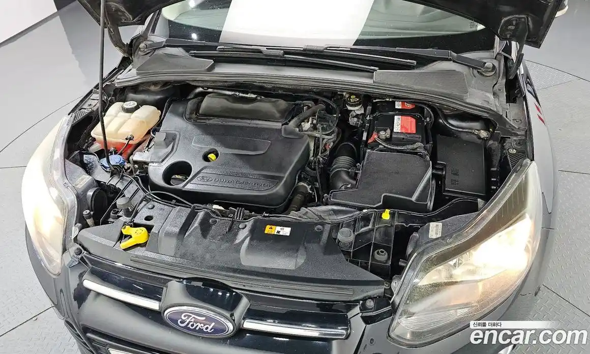 Ford Focus 2012 2.0 Механическая в Москве № 284060, фото 16