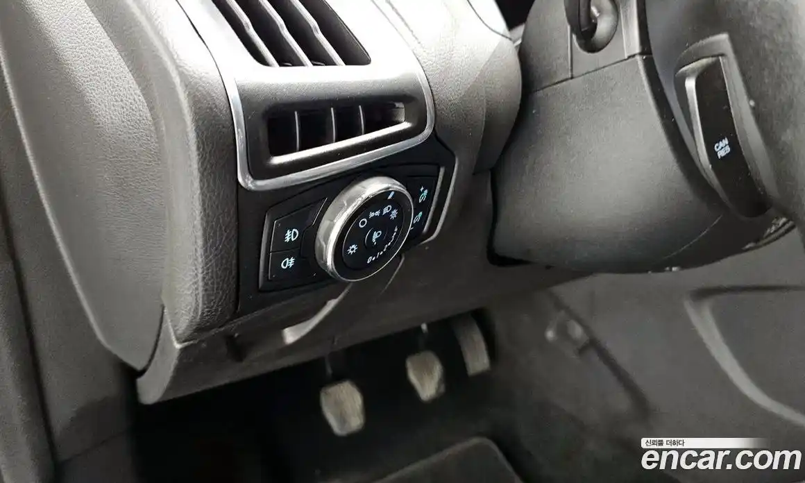 Ford Focus 2012 2.0 Механическая в Москве № 284060, фото 19