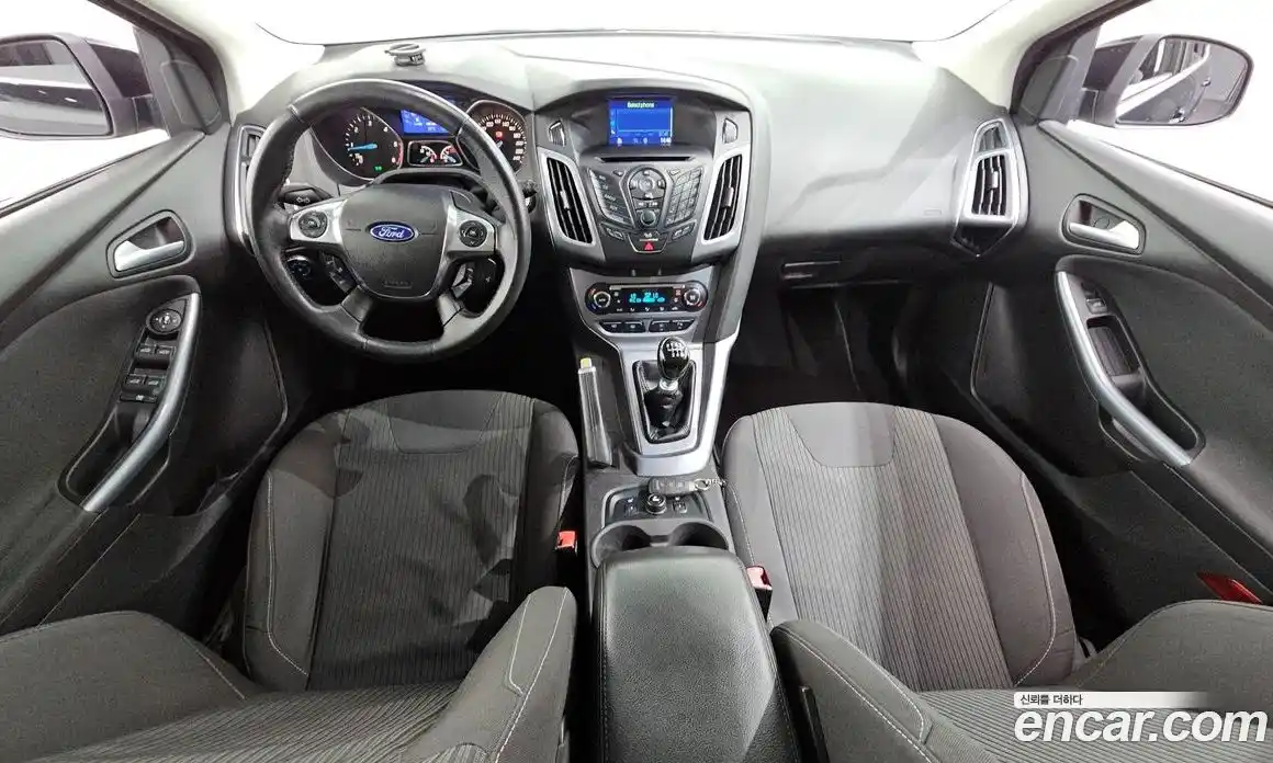 Ford Focus 2012 2.0 Механическая в Москве № 284060, фото 7