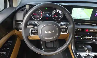 Kia Canival 2023 2.2 Автомат в Москве № 286574, миниатюра 9