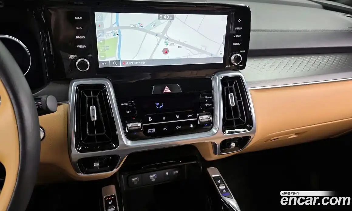 Kia Sorento 2023 1.6 Автомат в Москве № 287924, фото 15